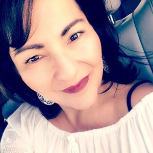 Meet your Posher, Brenda